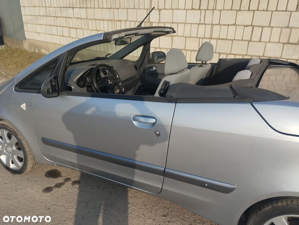 Mitsubishi Colt 1.5 - 6