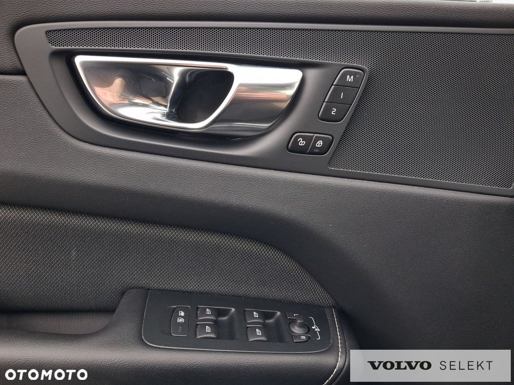 Volvo XC 60 - 20