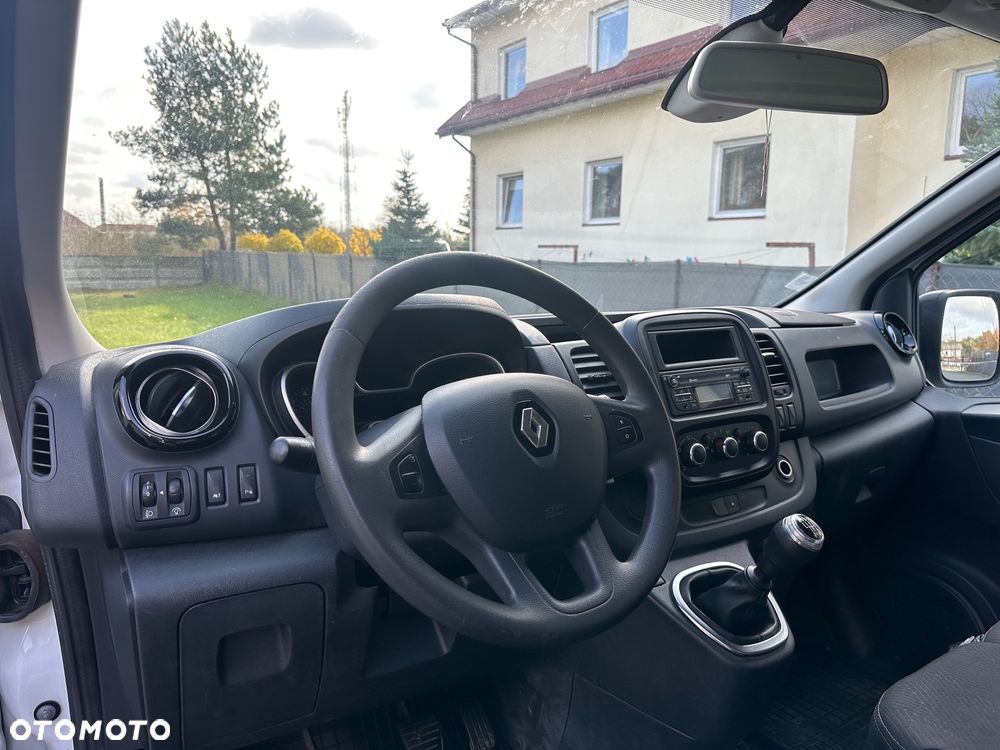 Renault Trafik - 12