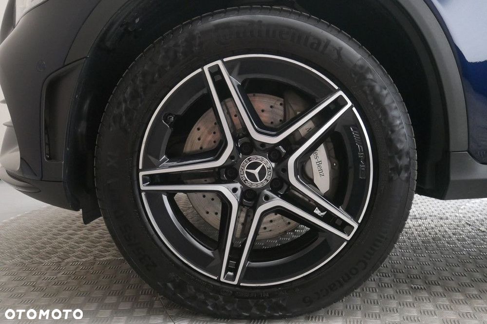 Mercedes-Benz GLC - 14