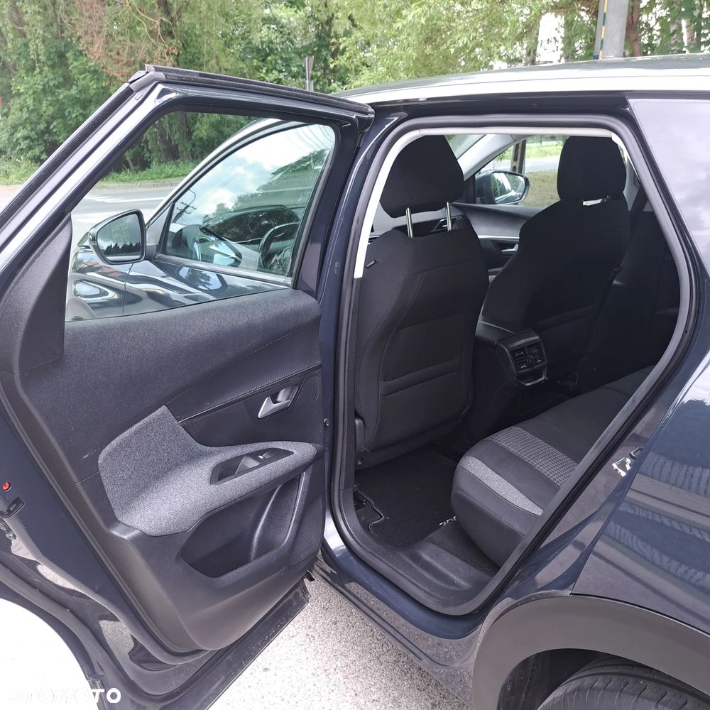 Peugeot 3008 1.2 PureTech Active S&S - 9