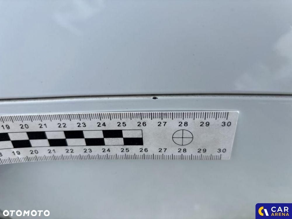Kia Ceed - 32