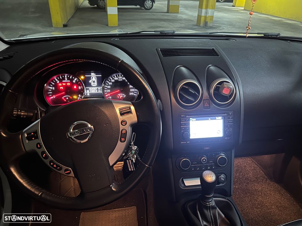 Nissan Qashqai 1.6 dCi Tekna Premium 18 360 - 11