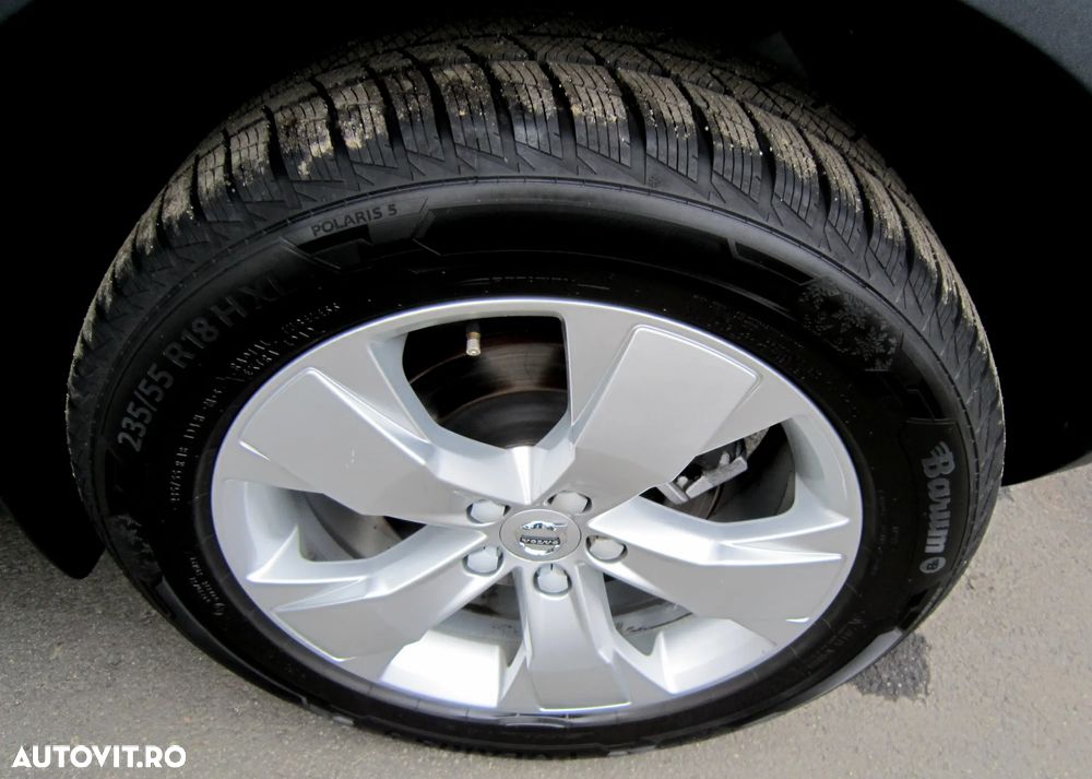 Volvo XC 40 D3 AWD Geartronic Momentum - 27