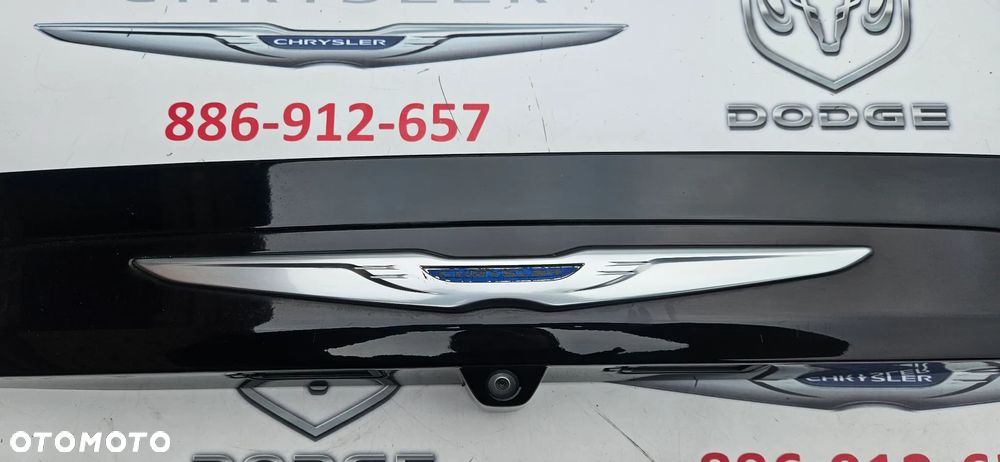 Chrysler Pacifica 2016- Blenda klapy bagażnika Listwa klapy Kamera cofania KOLOR  PUV - 7