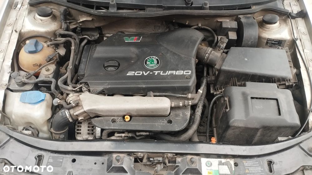 Skoda Octavia 1.8T RS - 36