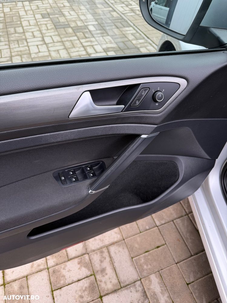 Volkswagen Golf Variant 1.2 TSI BlueMotion Technology Comfortline - 11