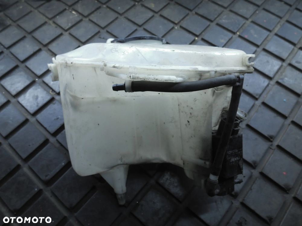 Zbiorniczek spryskiwaczy 060351-618 TOYOTA COROLLA E11 - 1