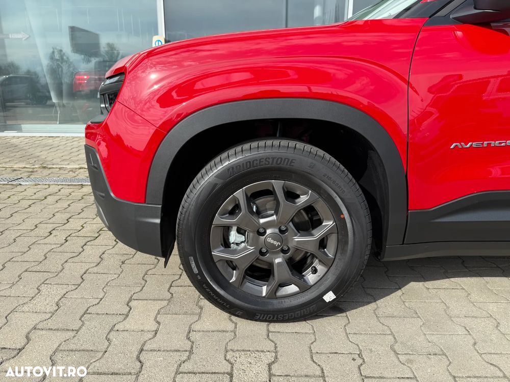 Jeep Avenger 1.2 MT6 Turbo Longitude - 12