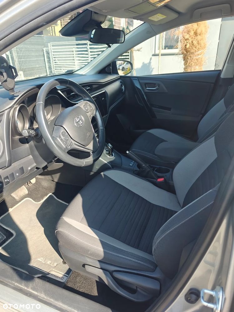 Toyota Auris Hybrid 135 Freestyle - 9