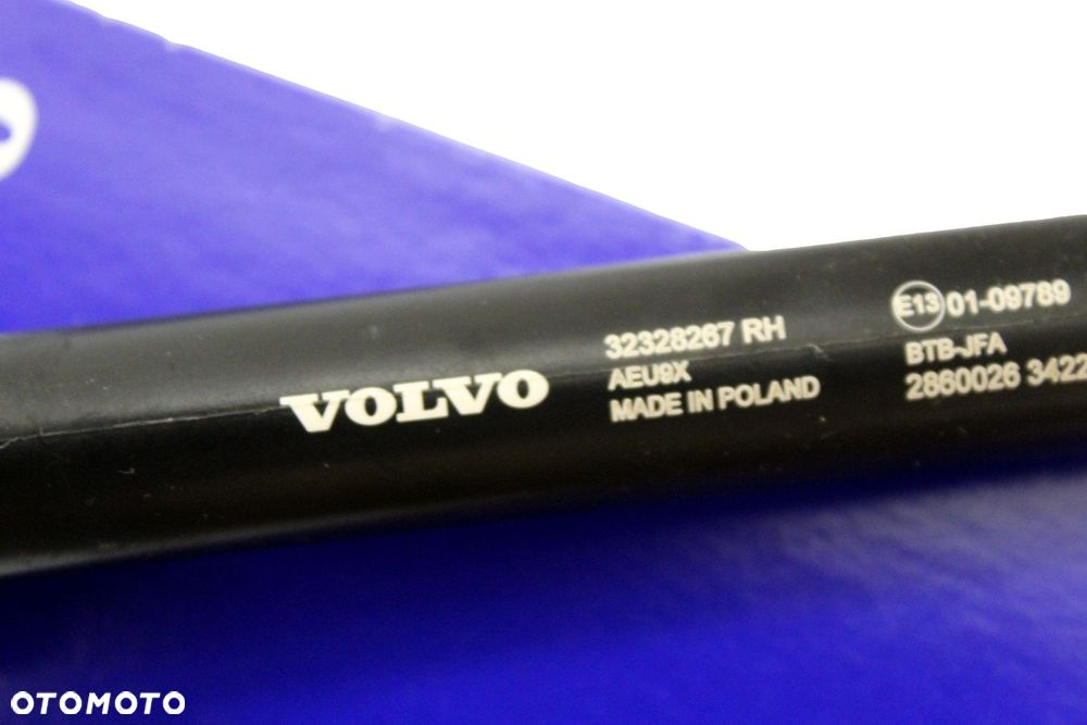 VOLVO XC60 II prawy spryskiwacz lampy reflektora 31416798 - 2