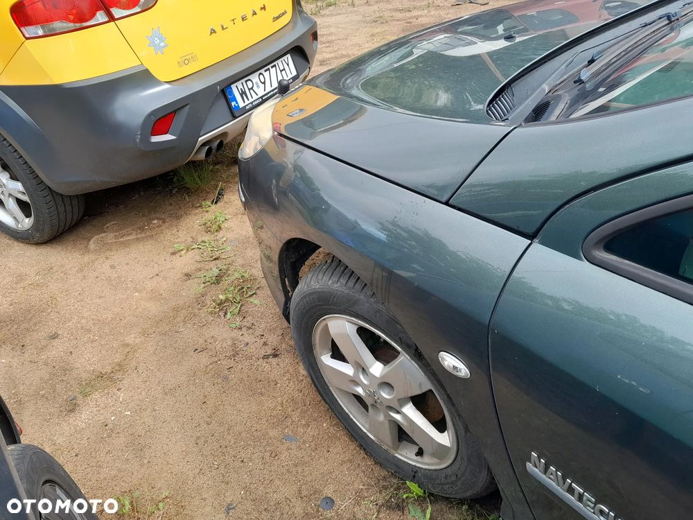 Błotnik przedni lewy PEUGEOT 407 04-11r. EZQC - 3