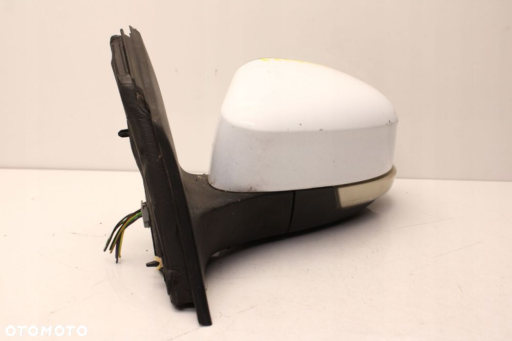 ford focus mk3 10r- lusterko lewe zewnętrzne 8 pinów 5b - 4