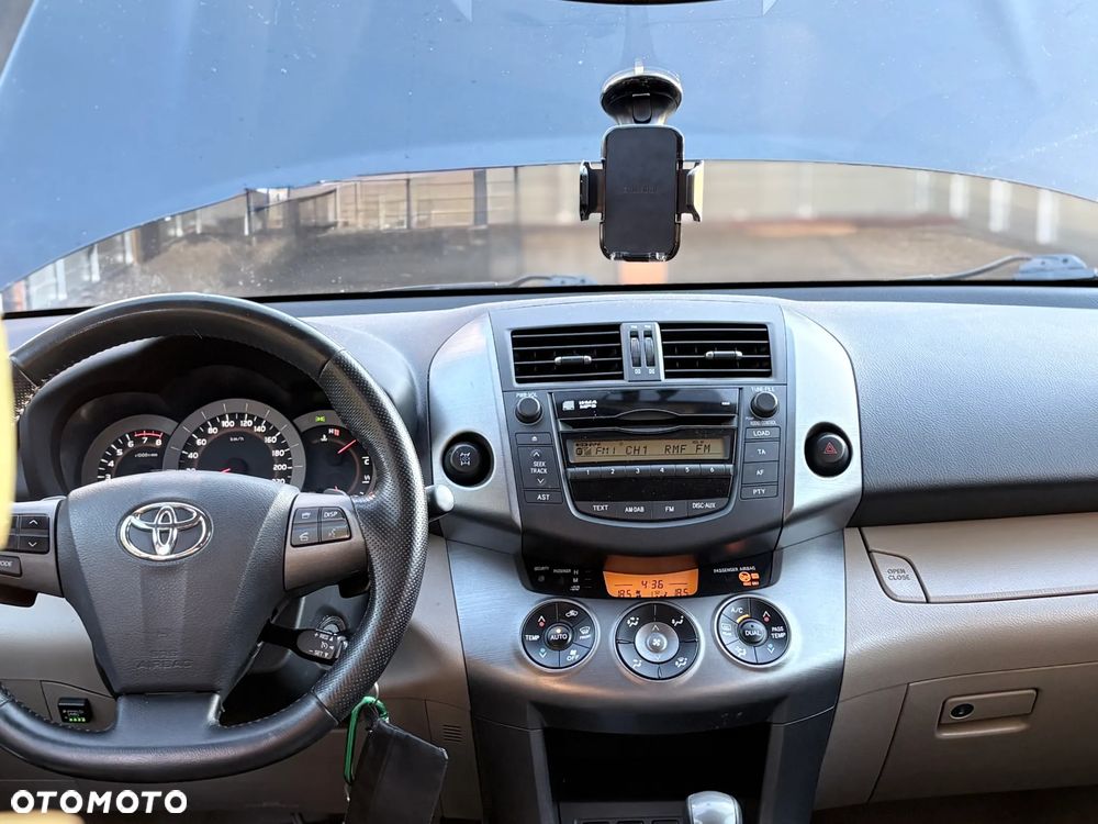 Toyota RAV4 2.0 VVT-i Premium MS - 13