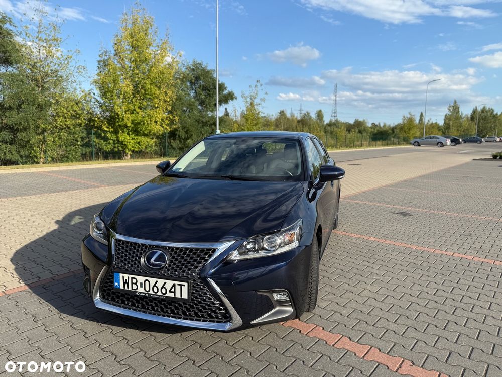 Lexus CT 200h Elegance - 2