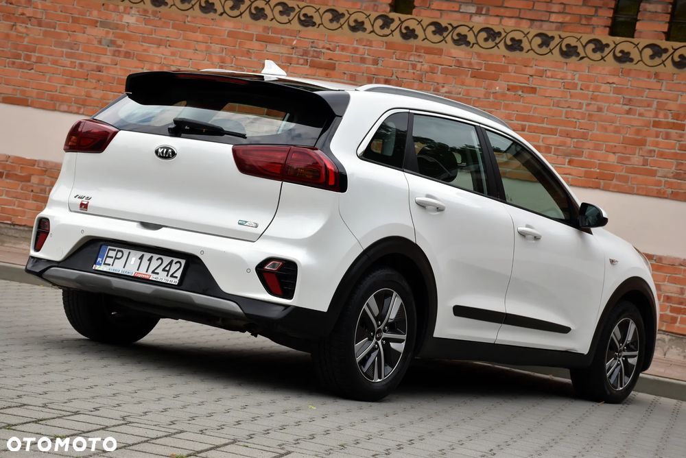 Kia Niro 1.6 GDI Hybrid M - 4