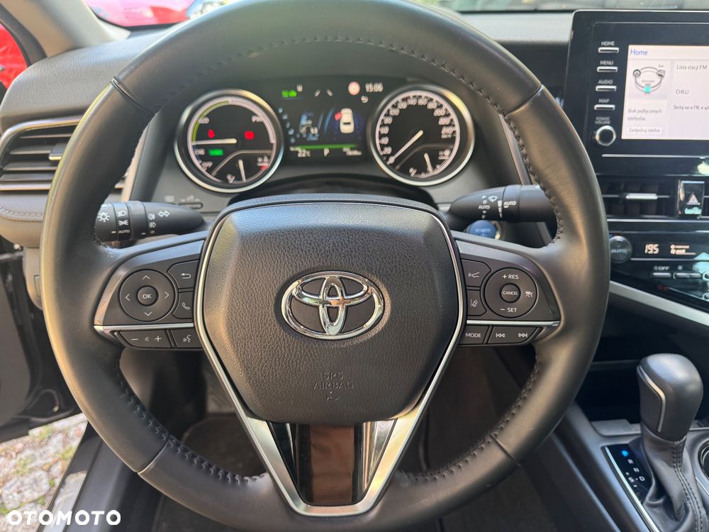 Toyota Camry 2.5 Hybrid Executive CVT - 30