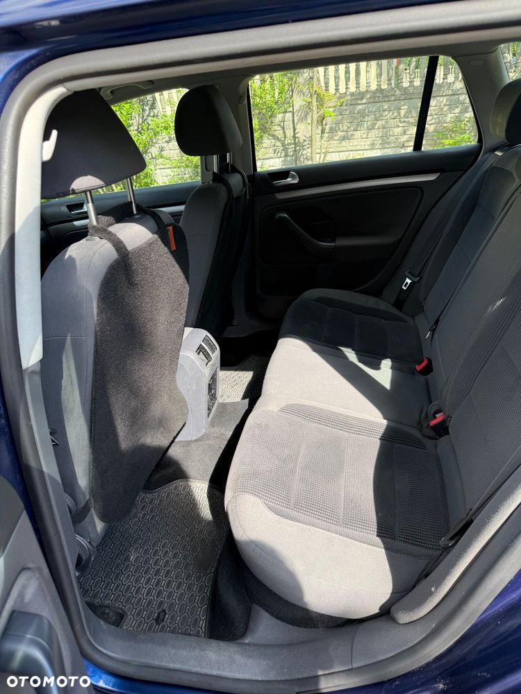 Volkswagen Golf 1.9 TDI Comfortline DSG - 15