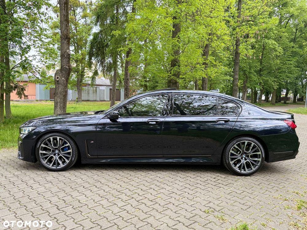 BMW Seria 7 750Li xDrive sport - 9