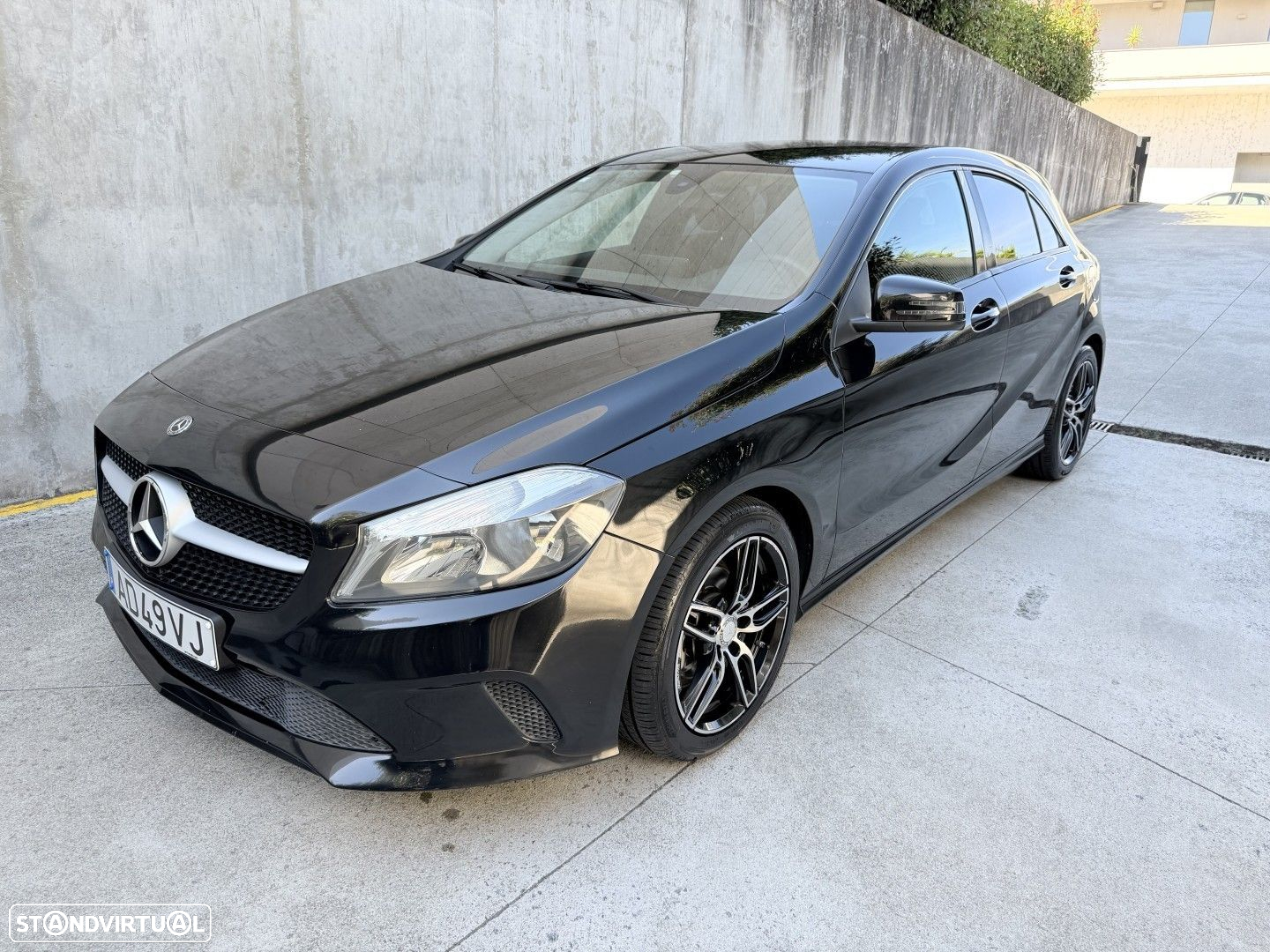 Mercedes-Benz A 180 CDI (BlueEFFICIENCY) Urban - 2