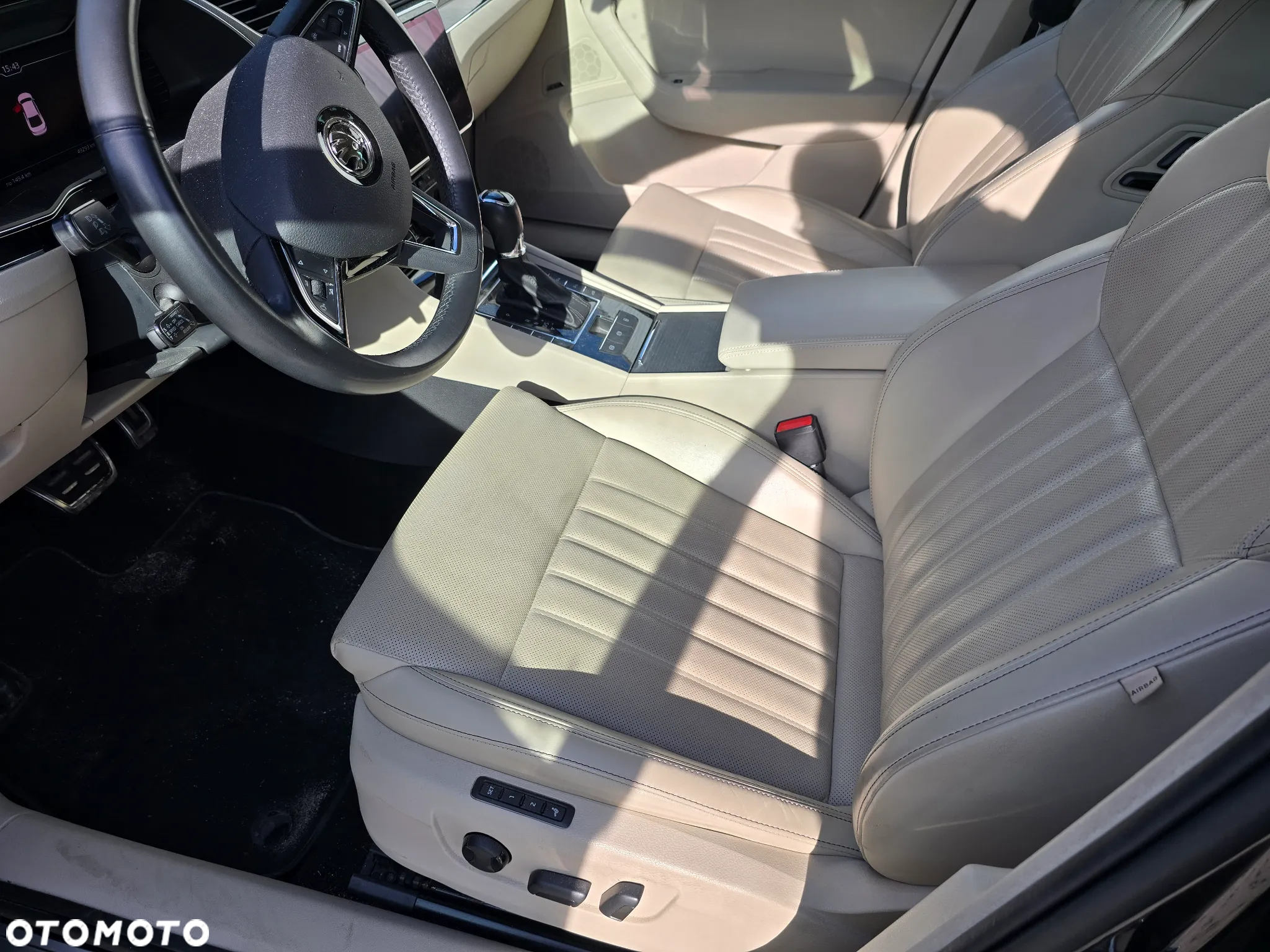 Skoda Superb 2.0 TSI L&K DSG - 10