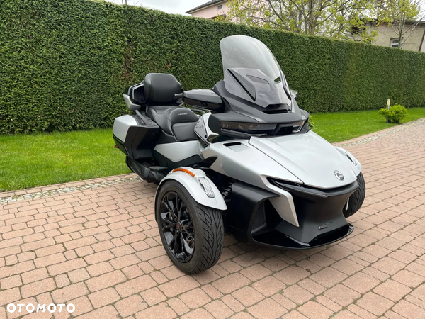Can-Am Spyder