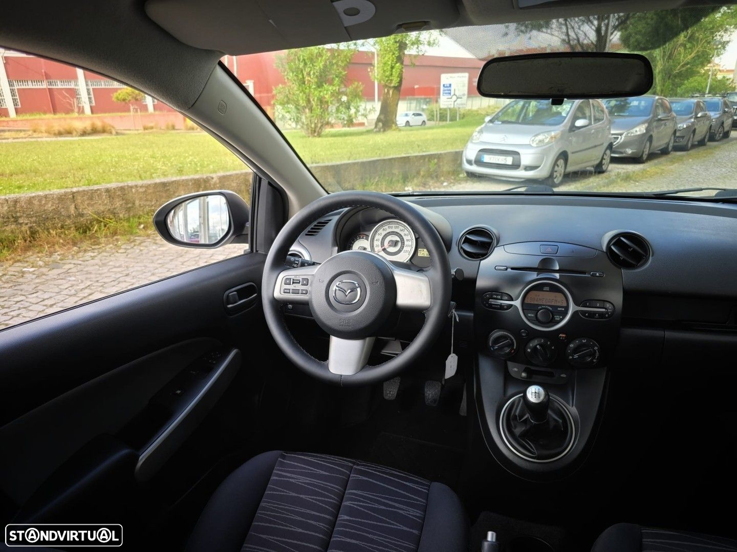 Mazda 2 1.3 MZR Comfort - 16