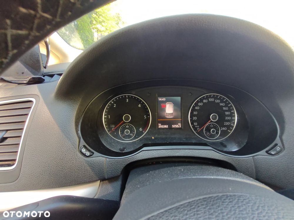 Volkswagen Sharan 2.0 TDI Highline DSG - 27