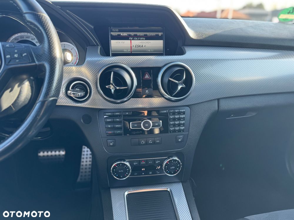 Mercedes-Benz GLK 220 CDI DPF BlueEFFICIENCY 7G-TRONIC SPORT EDITION - 20