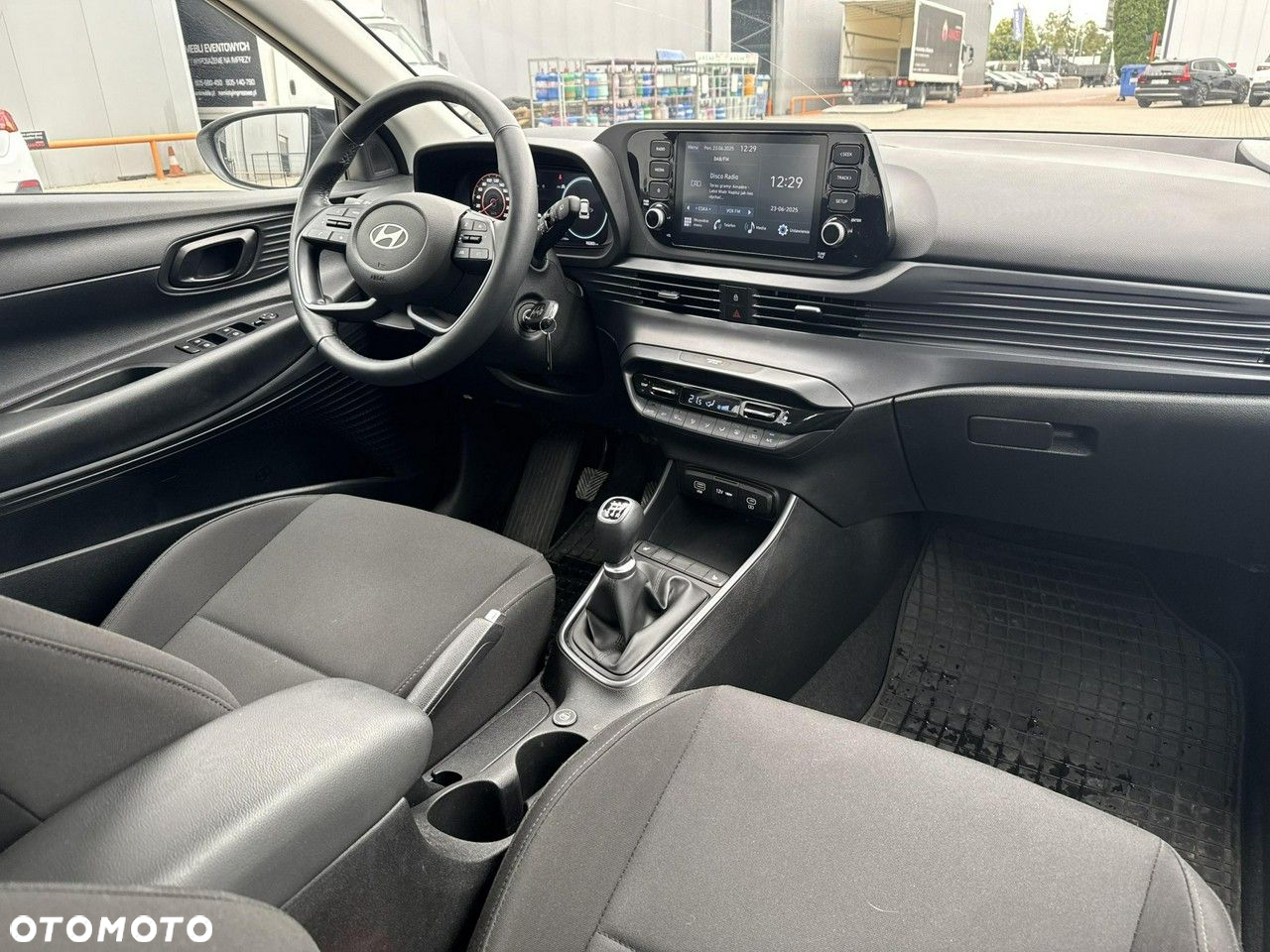 Hyundai i20 1.2 Modern - 21