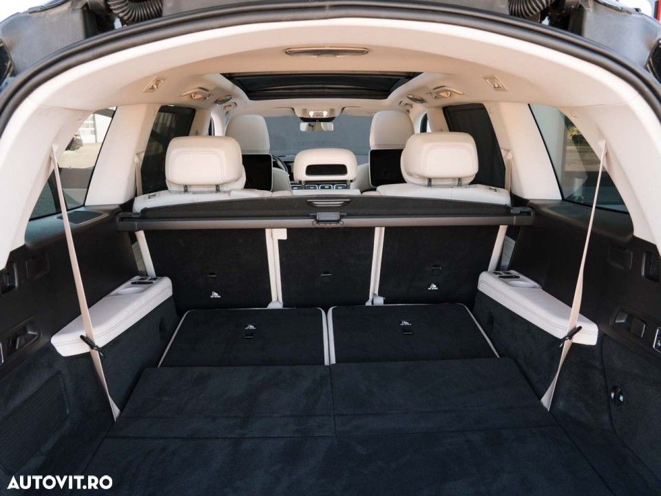 Mercedes-Benz GLS - 13