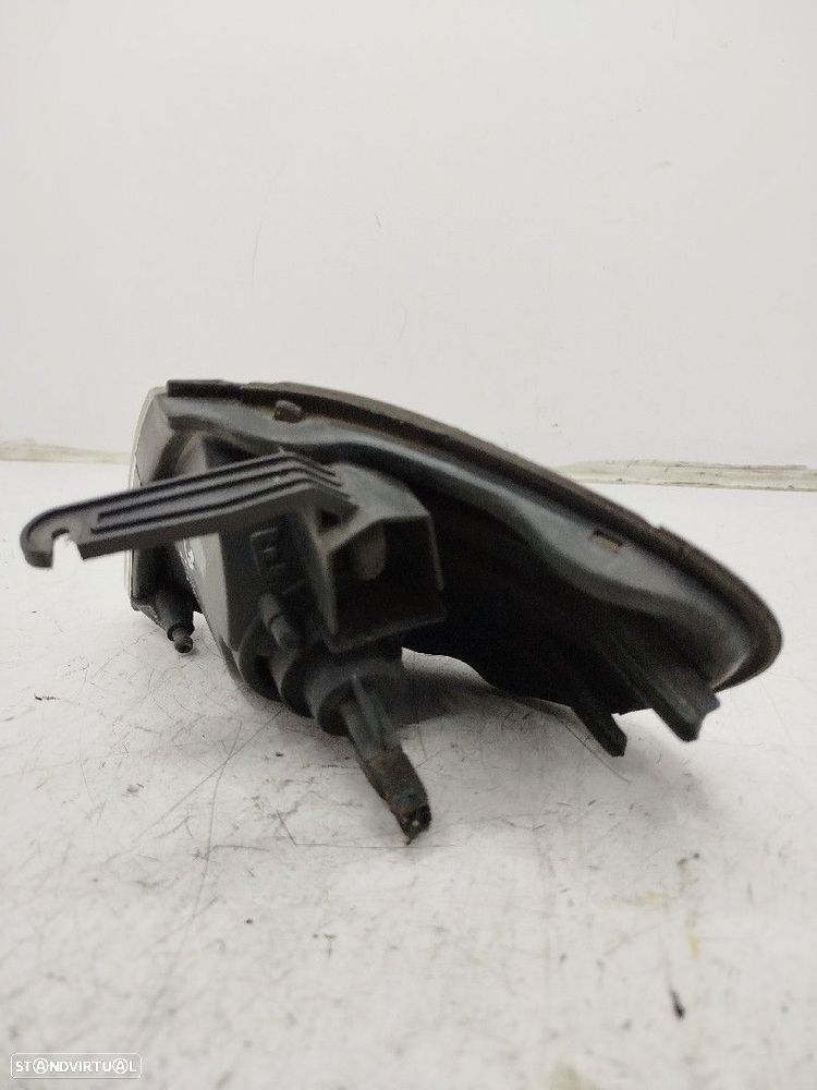 Farolim De Pisca Frente Dto Nissan Almera I Hatchback (N15) - 1