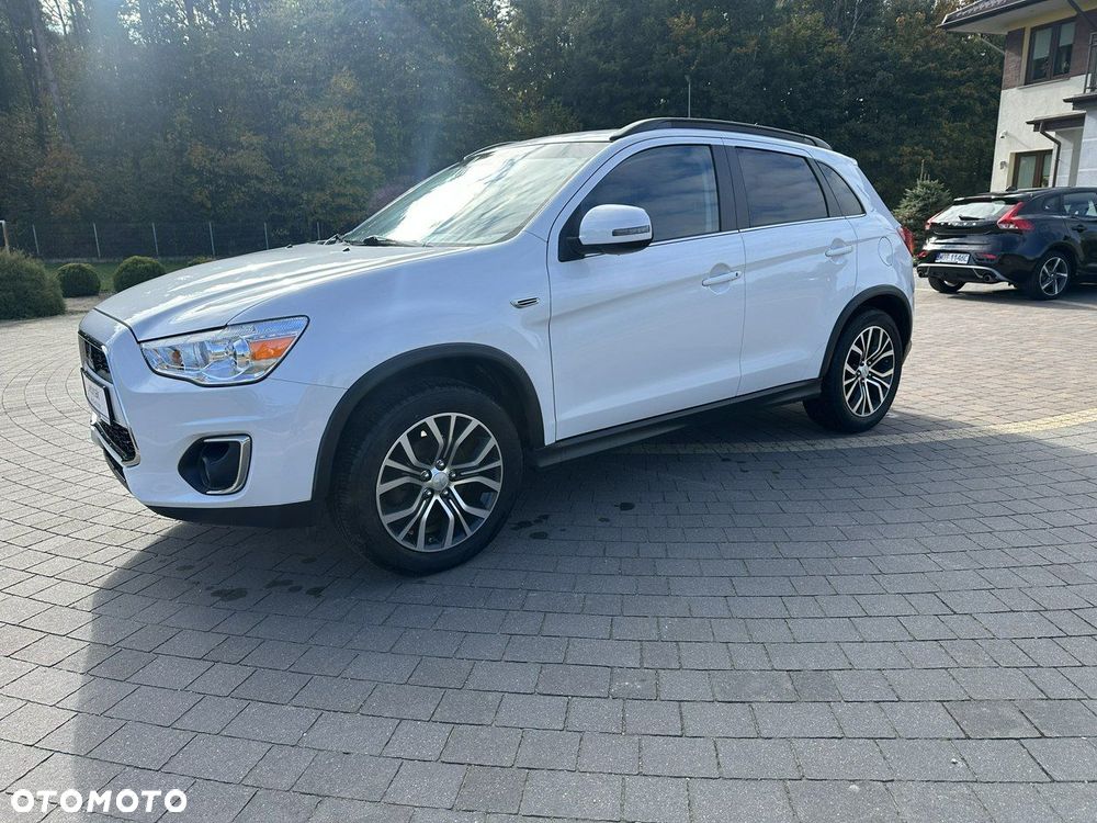 Mitsubishi ASX - 4