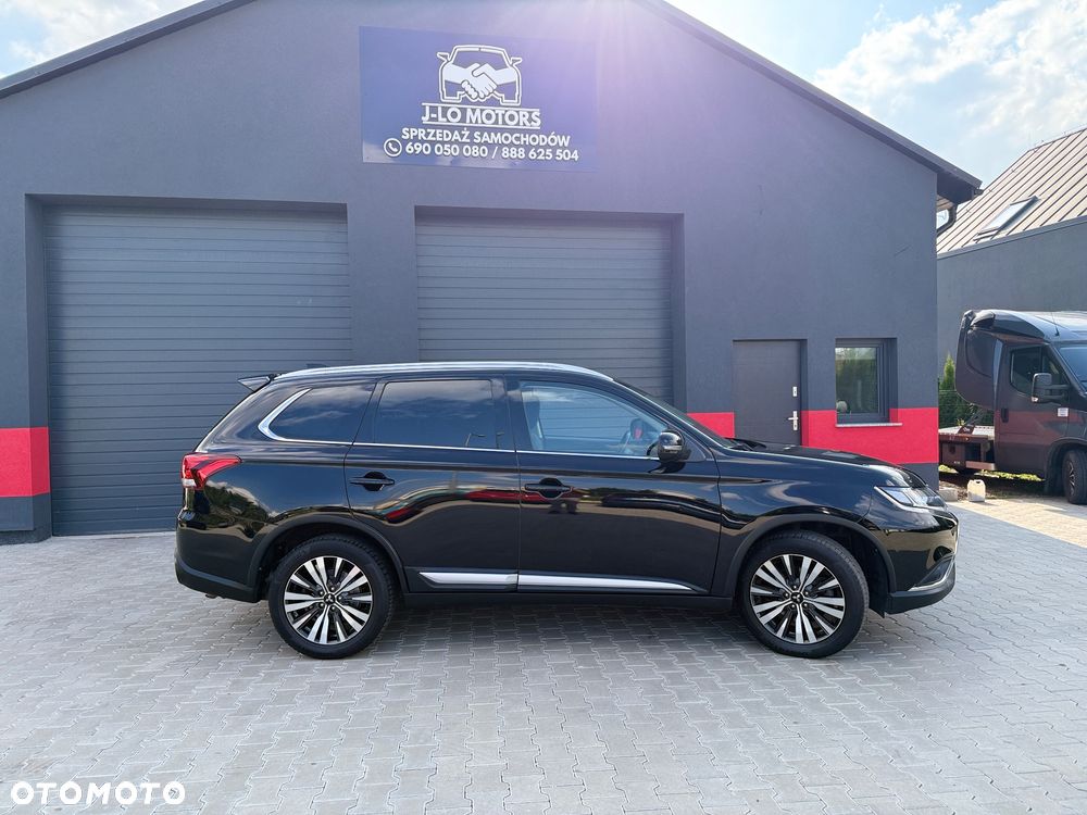 Mitsubishi Outlander 2.0 2WD CVT Diamant Edition+ - 13
