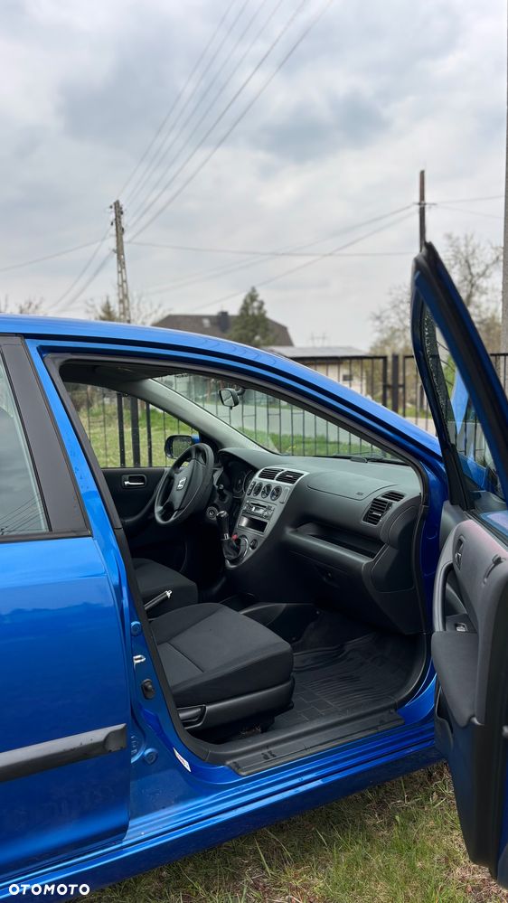 Honda Civic 1.4i - 4
