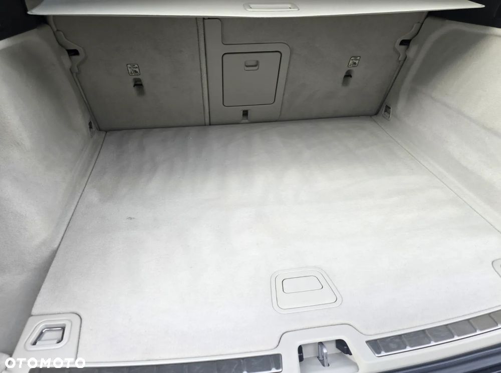 Volvo XC 60 T5 AWD Inscription - 22
