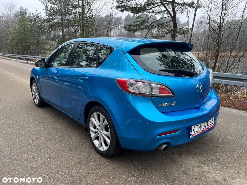 Mazda 3 1.6 Exclusive EU5 - 6
