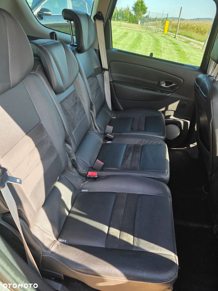 Renault Grand Scenic dCi 110 EDC Bose Edition - 26