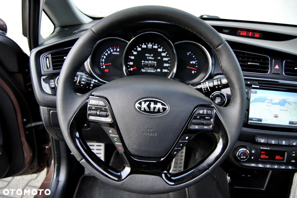 Kia Ceed 1.6 GDI Spirit - 32
