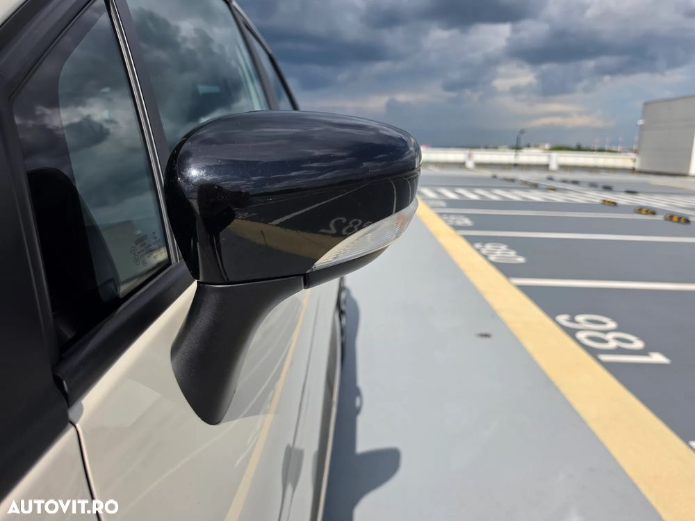 Renault Captur - 25