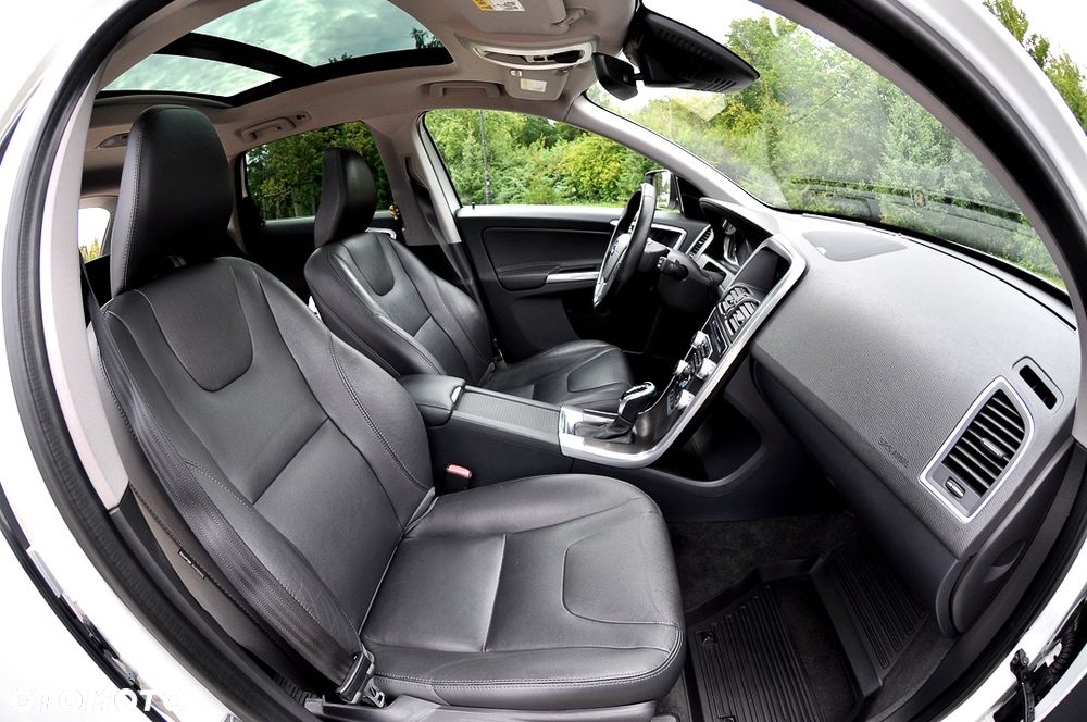 Volvo XC 60 T5 AWD Inscription - 20
