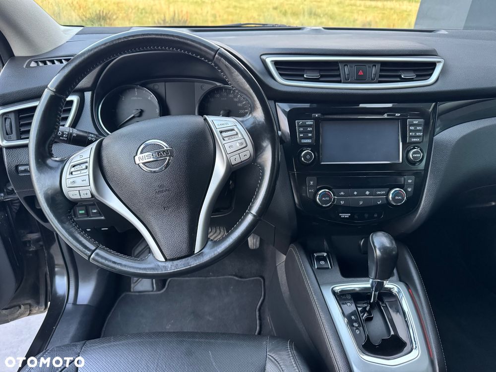 Nissan Qashqai 1.6 DCi Black Edition Xtronic EU6 - 22