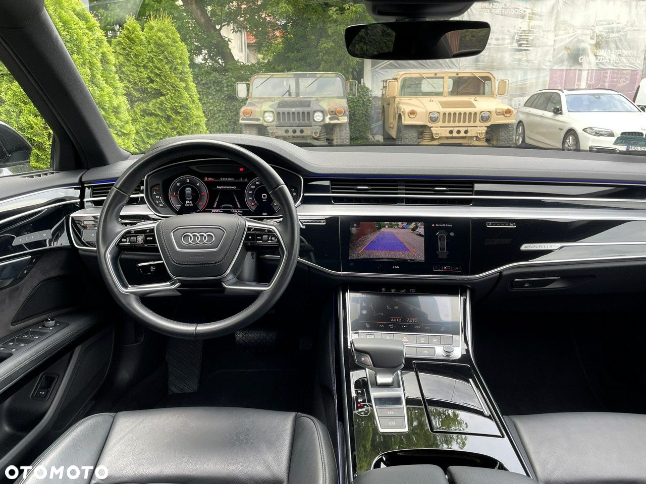 Audi A8 - 35