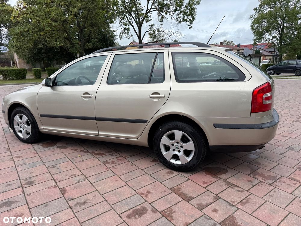Skoda Octavia 1.6 Automatik Elegance - 32