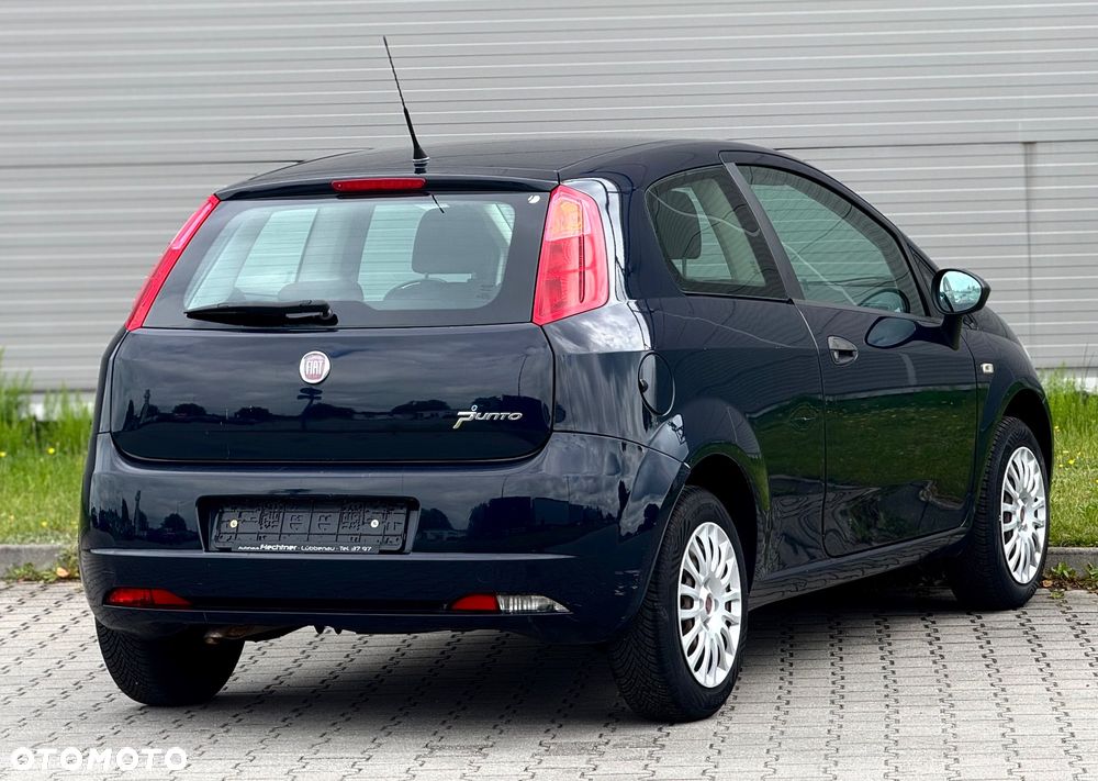 Fiat Punto 1.2 16V Active - 11