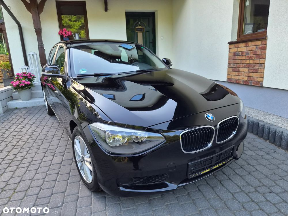 BMW Seria 1 116i Sport Line - 2