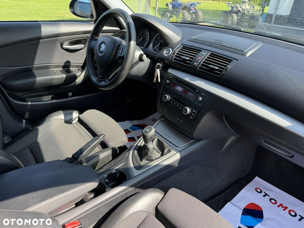 BMW Seria 1 118d DPF Edition Lifestyle - 27