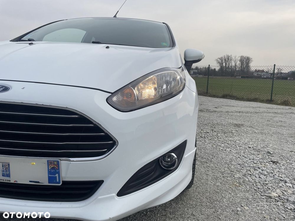 Ford Fiesta 1.0 EcoBoost SYNC Edition - 9