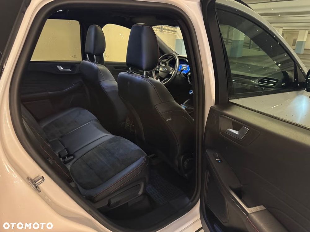 Ford Kuga 2.5P PHEV FWD Titanium - 11