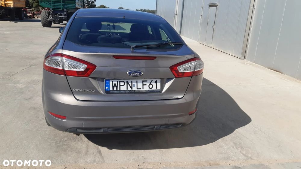 Ford Mondeo 2.0 TDCi Silver X Plus - 3